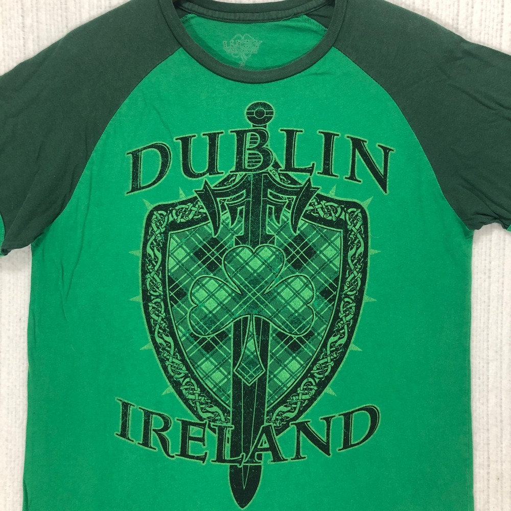 Lucky Brand Dublin Ireland Graphic Tee Mens Medium Green Raglan Shamrock Shirt